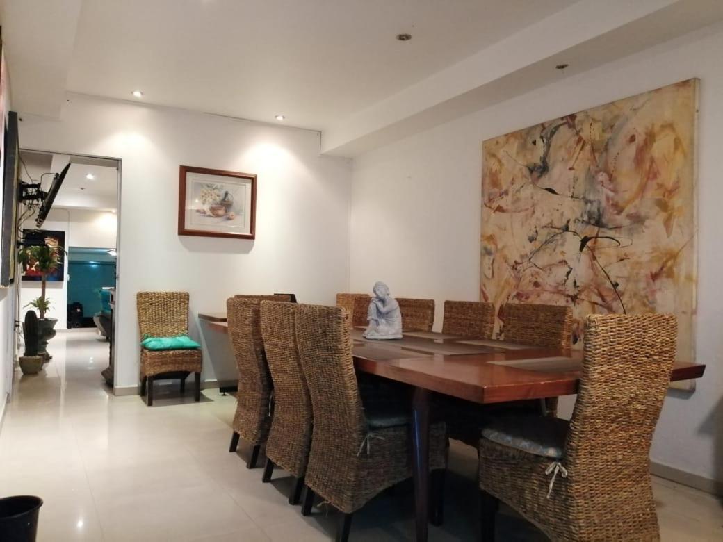 Pule Pule Hostal Boutique グアダラハラ エクステリア 写真
